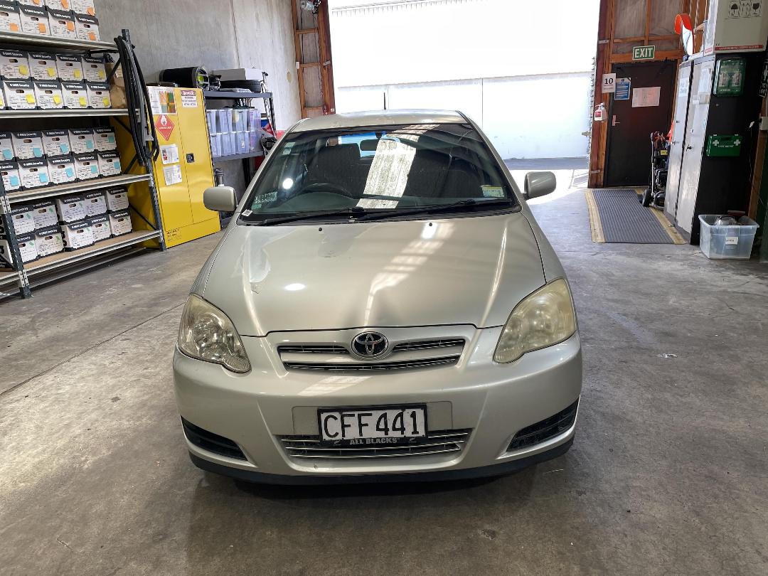 Photo '3' of Toyota Corolla GL Photo '3' of Toyota Corolla GL