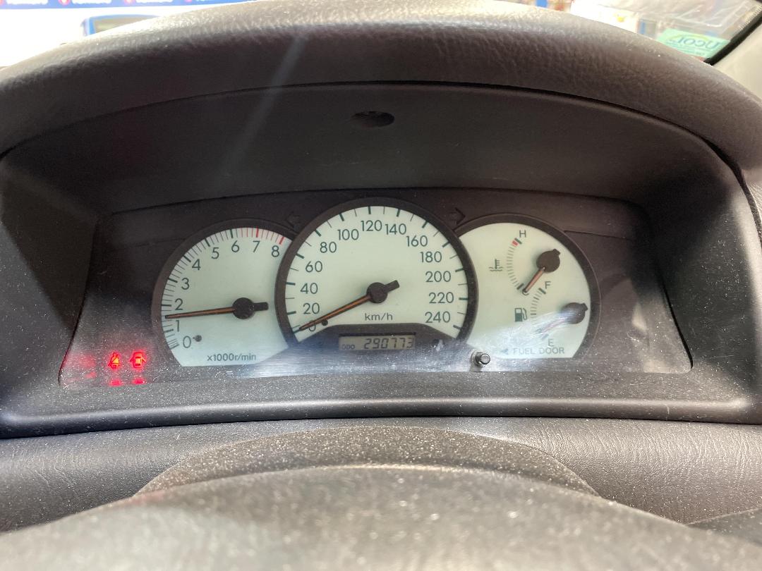 Photo '16' of Toyota Corolla GL Photo '16' of Toyota Corolla GL