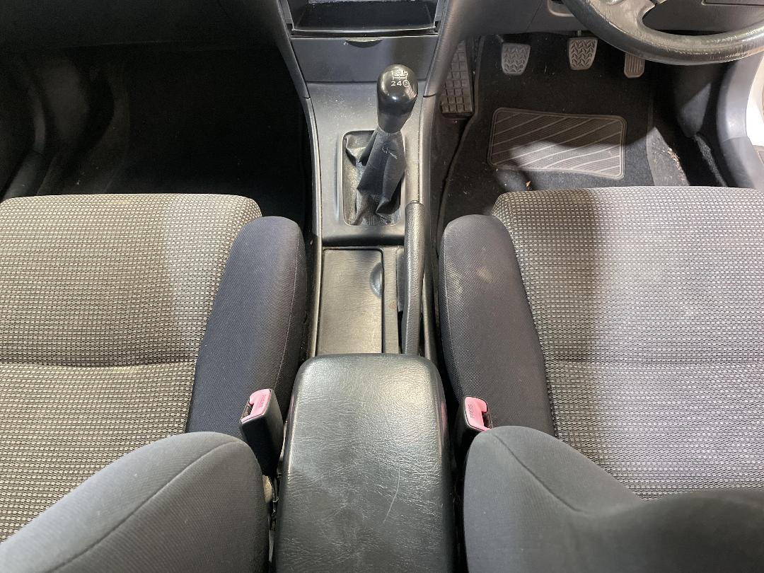 Photo '21' of Toyota Corolla GL Photo '21' of Toyota Corolla GL