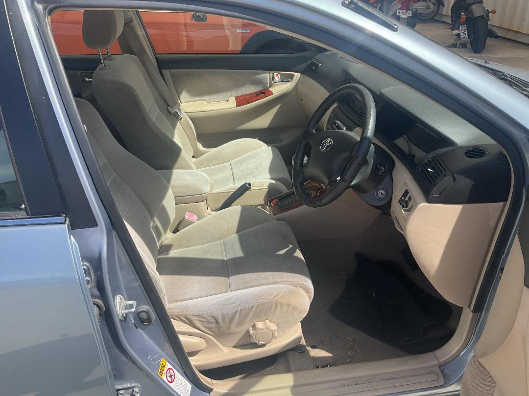 Photo '9' of Toyota Corolla GLX Photo '9' of Toyota Corolla GLX