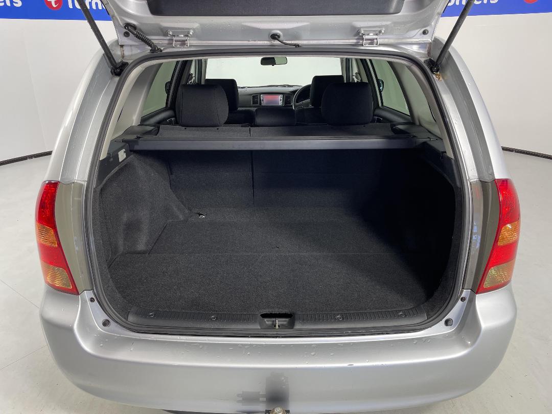 Photo '14' of Toyota Corolla