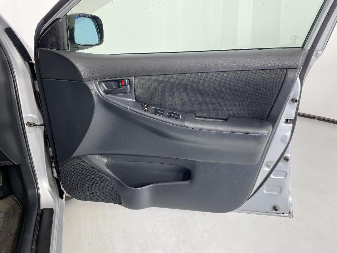 Photo '15' of Toyota Corolla