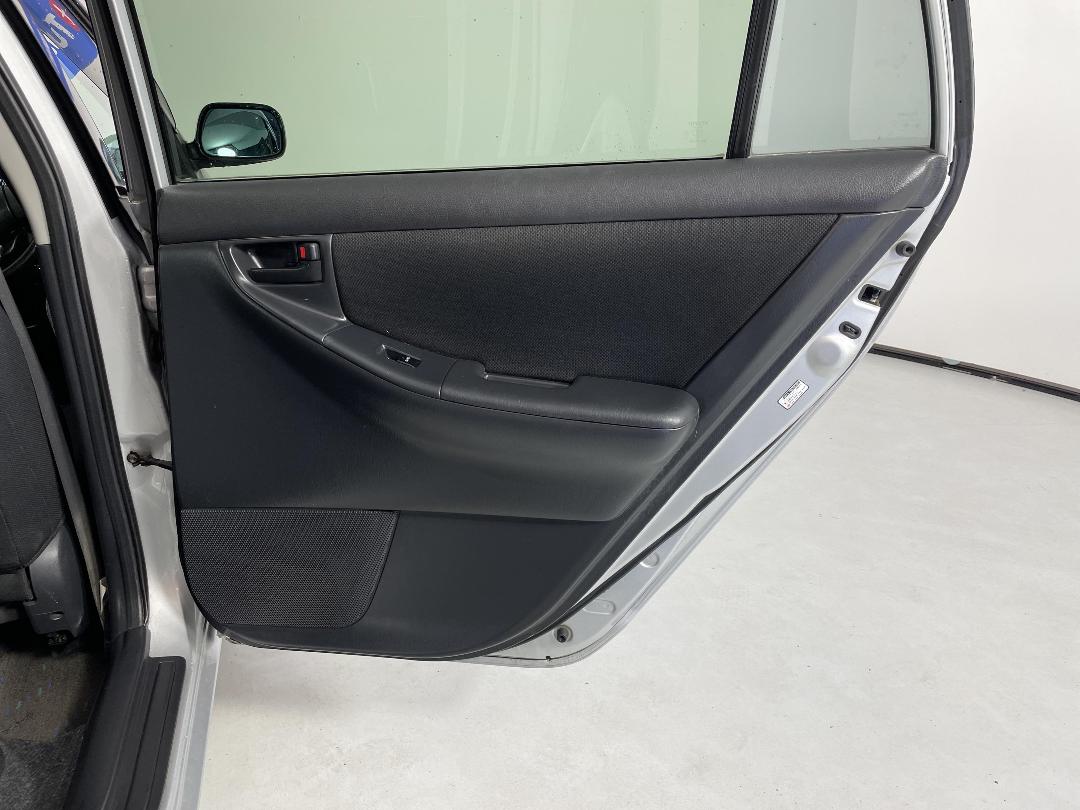 Photo '19' of Toyota Corolla