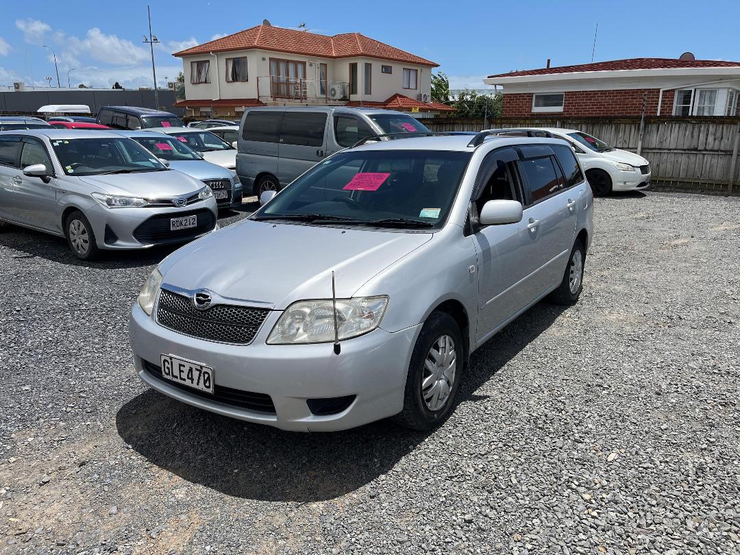 Photo '3' of Toyota Corolla Fielder S Photo '3' of Toyota Corolla Fielder S