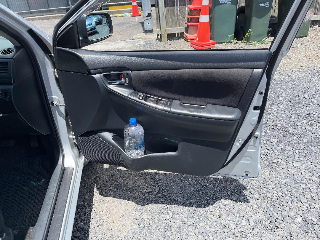 Photo '13' of Toyota Corolla Fielder S Photo '13' of Toyota Corolla Fielder S