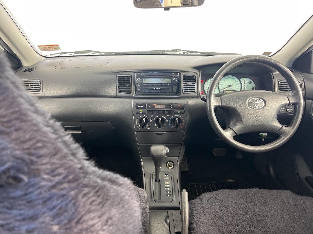 Photo '17' of Toyota Corolla