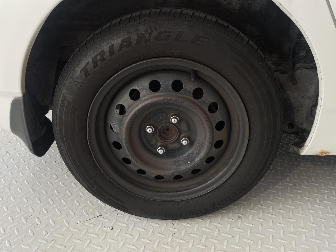 Photo '12' of Toyota Corolla Photo '12' of Toyota Corolla