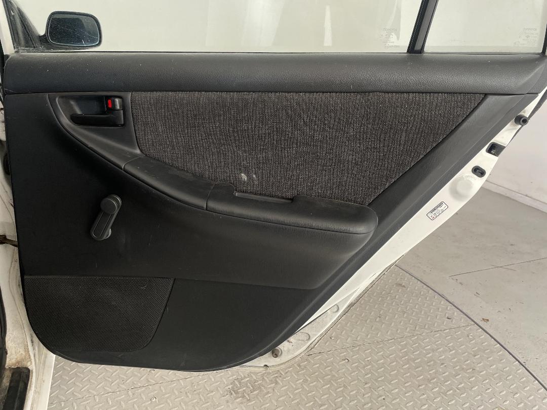 Photo '19' of Toyota Corolla Photo '19' of Toyota Corolla