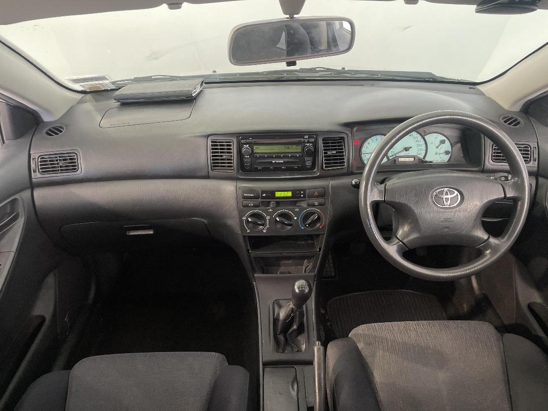 Photo '17' of Toyota Corolla Photo '17' of Toyota Corolla