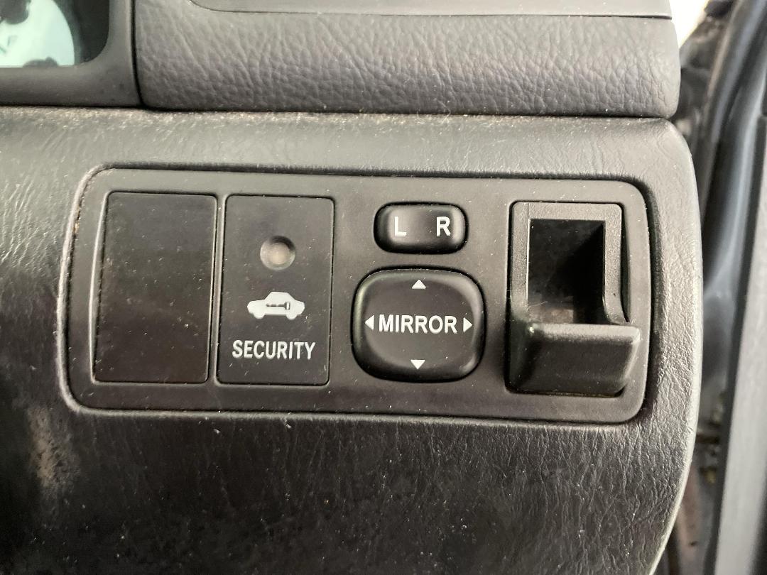 Photo '24' of Toyota Corolla