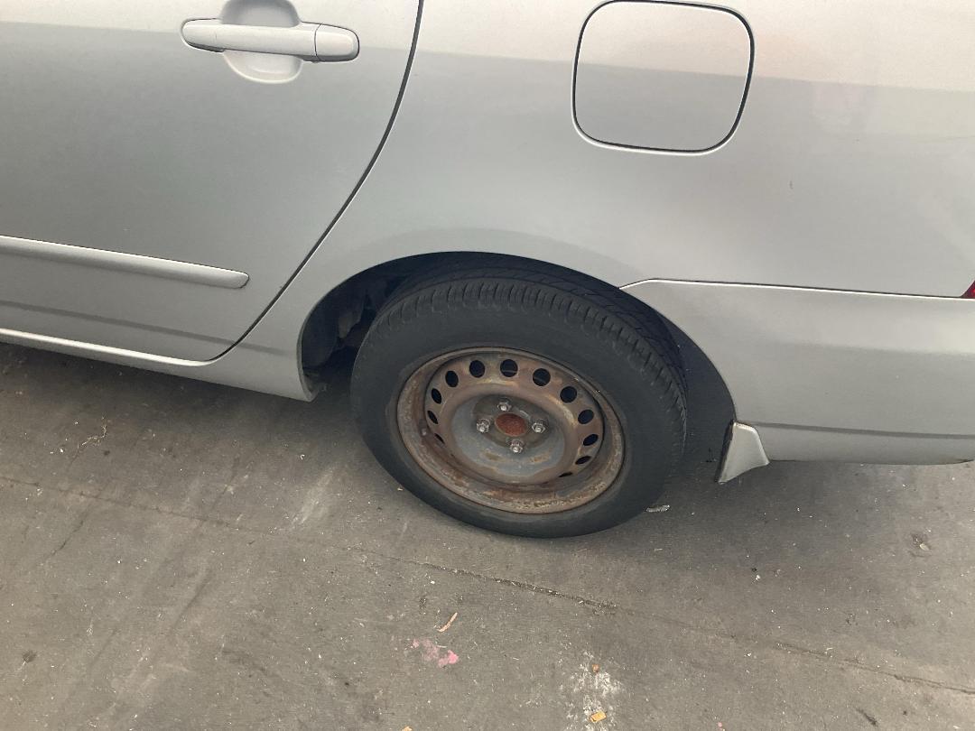 Photo '9' of Toyota Corolla Fielder 1.5L