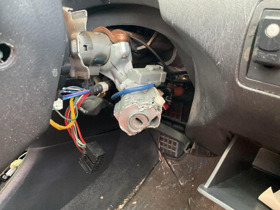 Photo '18' of Toyota Corolla Fielder 1.5L