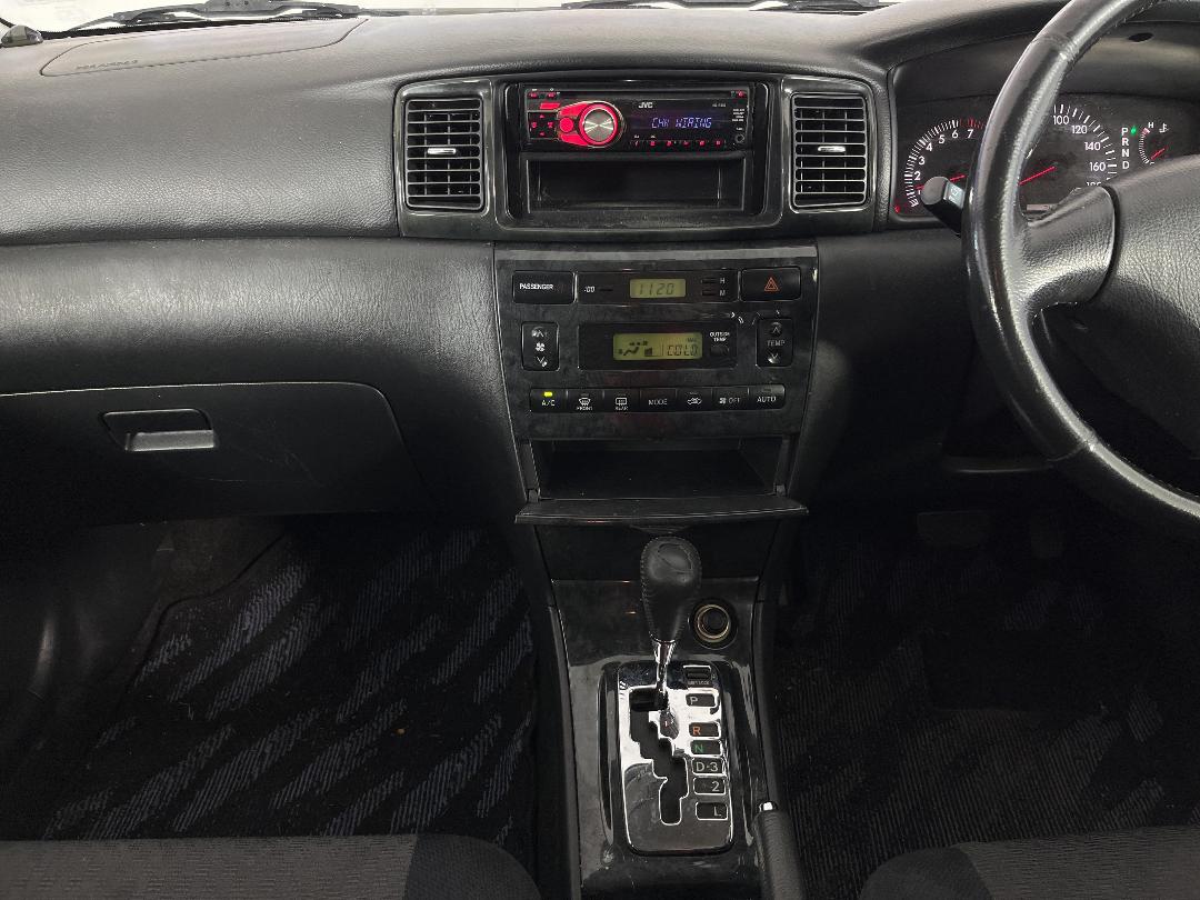 Photo '18' of Toyota Corolla