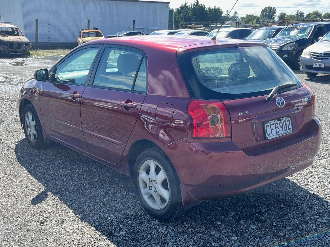 Photo '2' of Toyota Corolla GLX Photo '2' of Toyota Corolla GLX