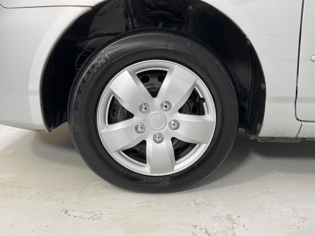 Photo '10' of Toyota Corolla