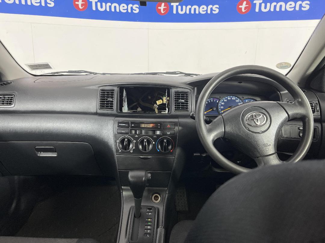 Photo '17' of Toyota Corolla