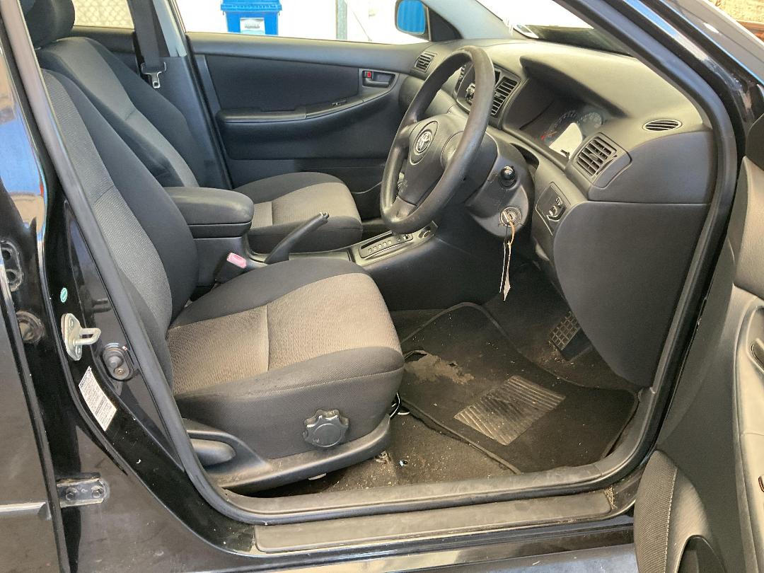 Photo '16' of Toyota Corolla Fielder X Photo '16' of Toyota Corolla Fielder X