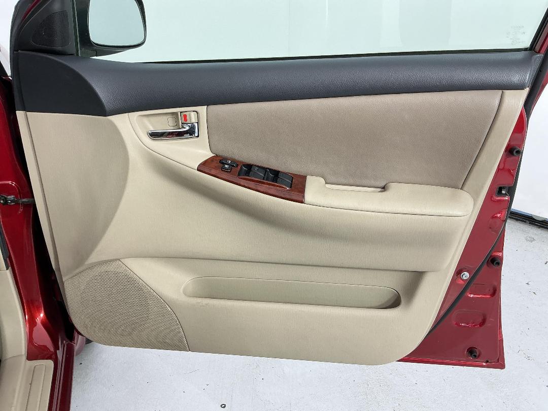 Photo '15' of Toyota Corolla Photo '15' of Toyota Corolla