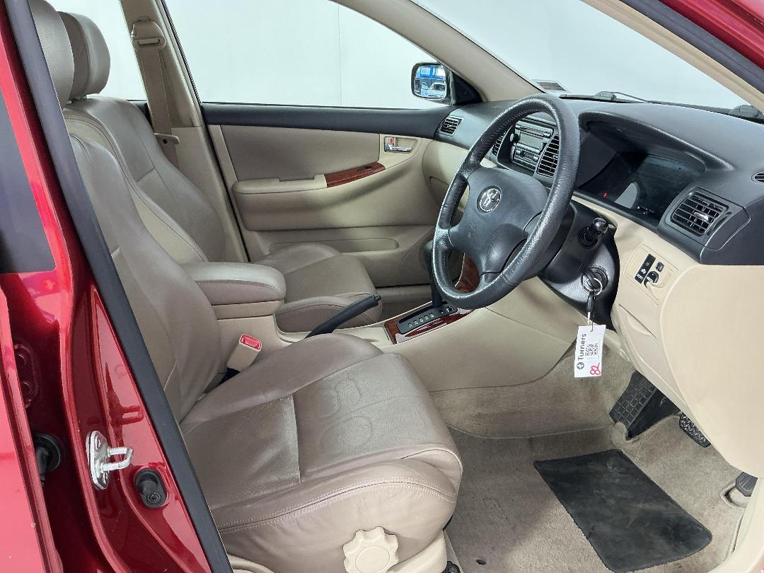 Photo '16' of Toyota Corolla Photo '16' of Toyota Corolla