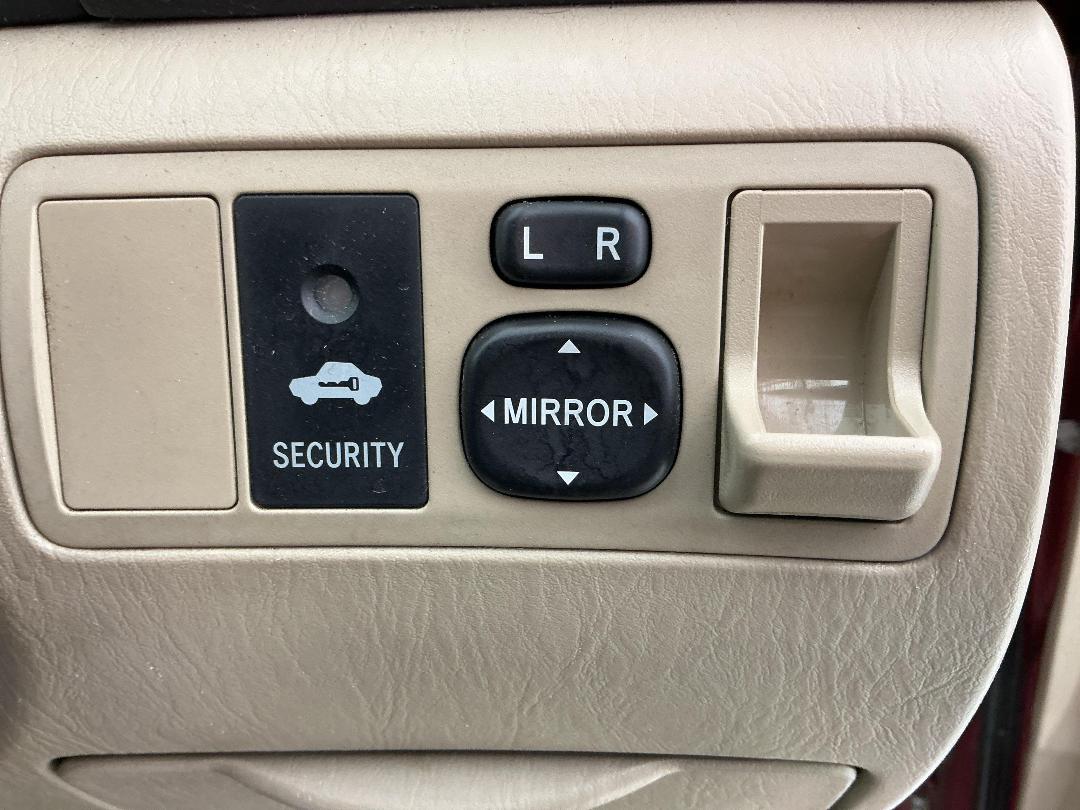 Photo '24' of Toyota Corolla Photo '24' of Toyota Corolla