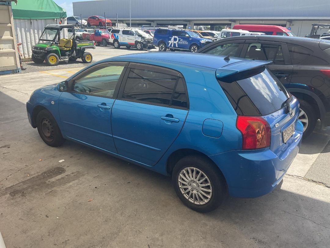 Photo '8' of Toyota Corolla