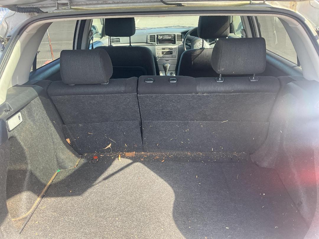 Photo '6' of Toyota Corolla Runx