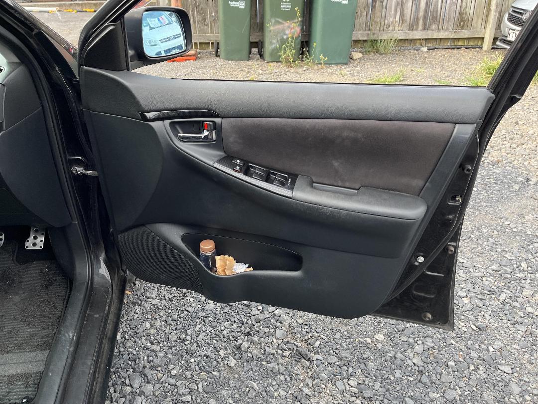 Photo '13' of Toyota Corolla Runx S