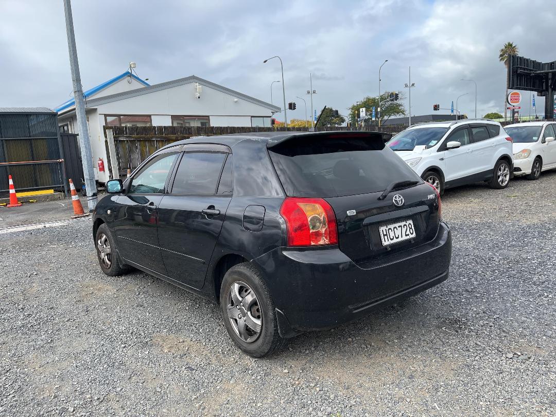 Photo '4' of Toyota Corolla Runx S