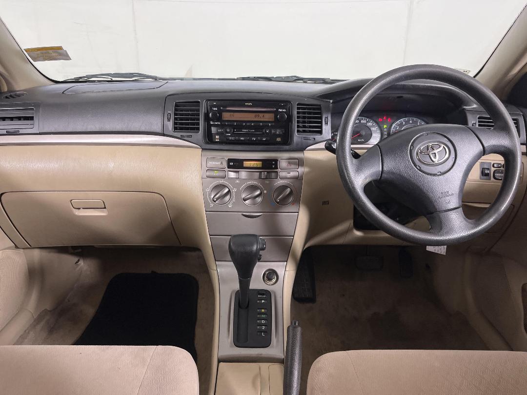 Photo '17' of Toyota Corolla