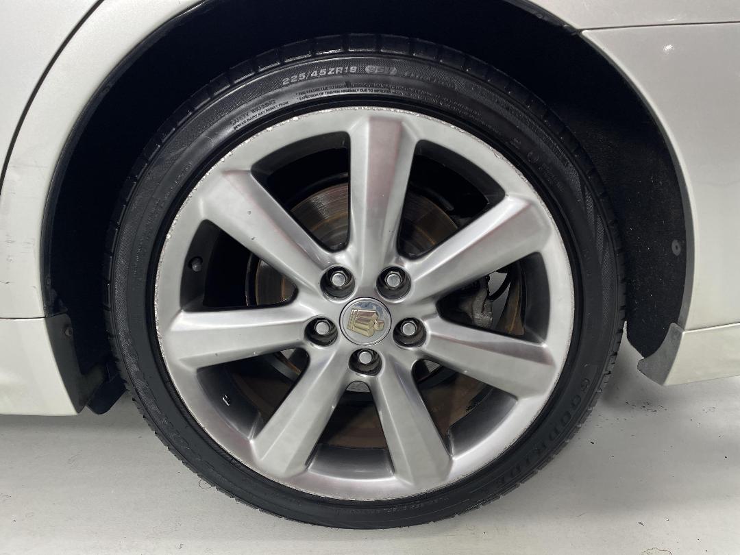 Photo '11' of Toyota Crown