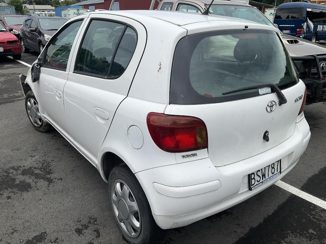 Photo '3' of Toyota Echo