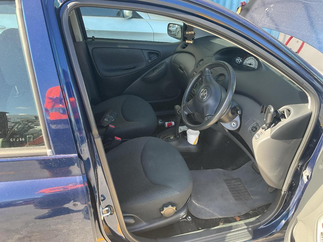 Photo '19' of Toyota Echo