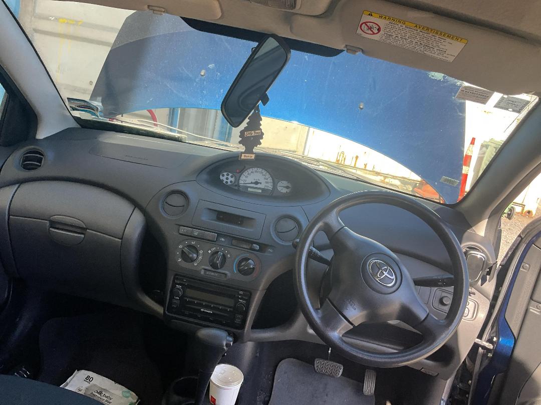 Photo '21' of Toyota Echo