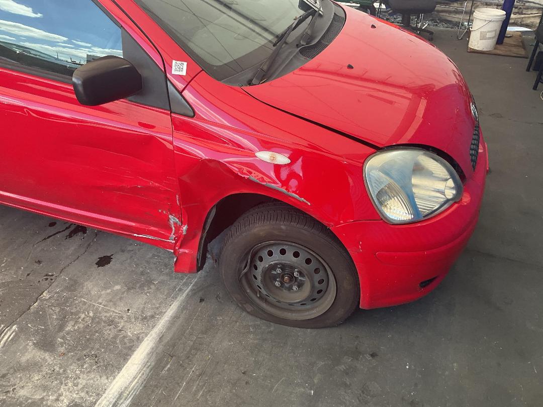 Photo '4' of Toyota Echo