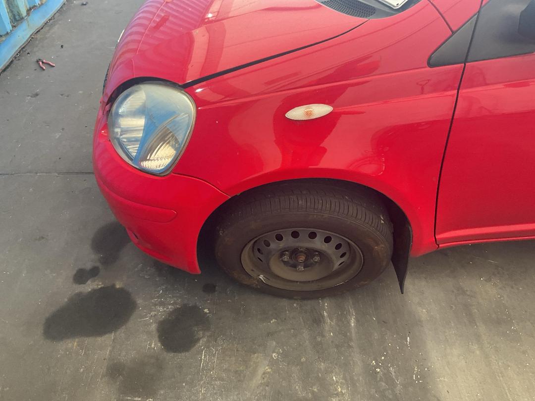 Photo '7' of Toyota Echo