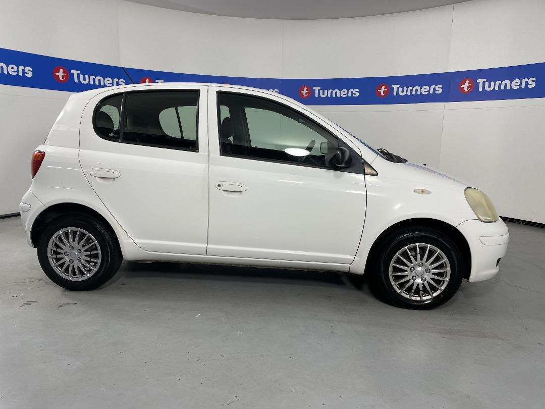 Photo '23' of Toyota Echo