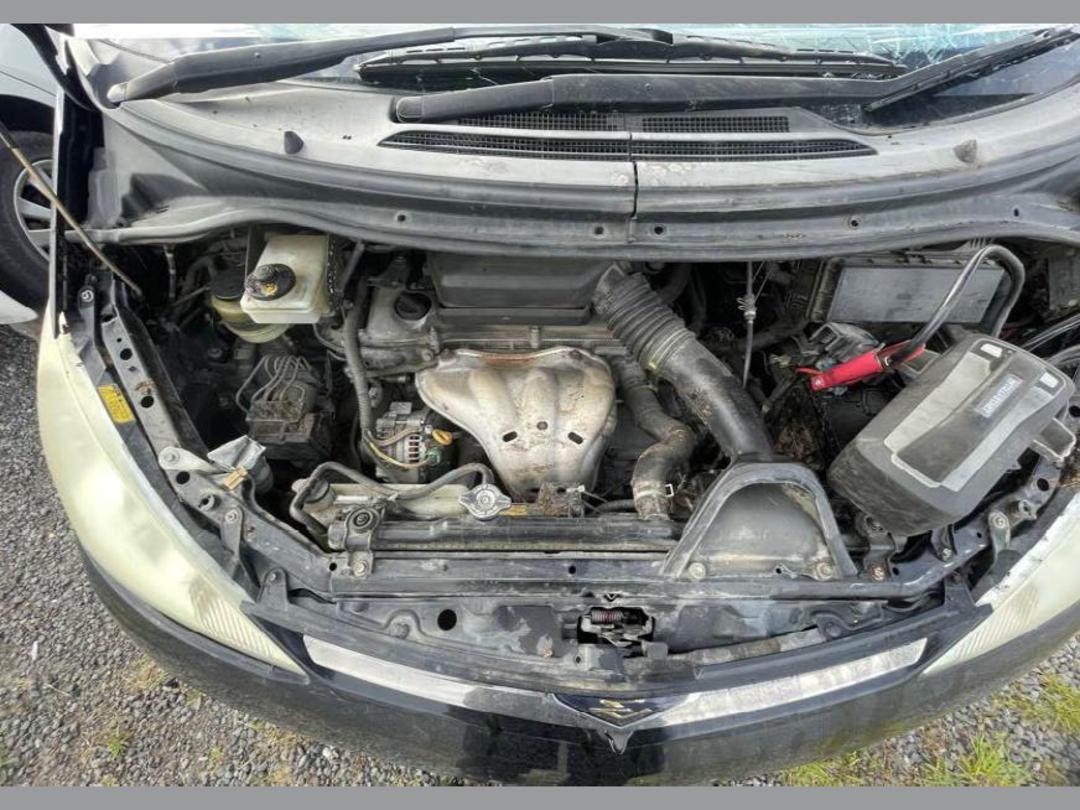 Photo '13' of Toyota Estima Photo '13' of Toyota Estima