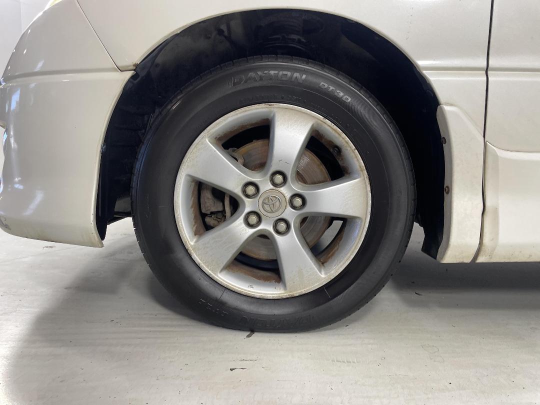 Photo '10' of Toyota Estima