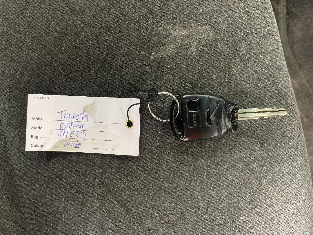 Photo '21' of Toyota Estima