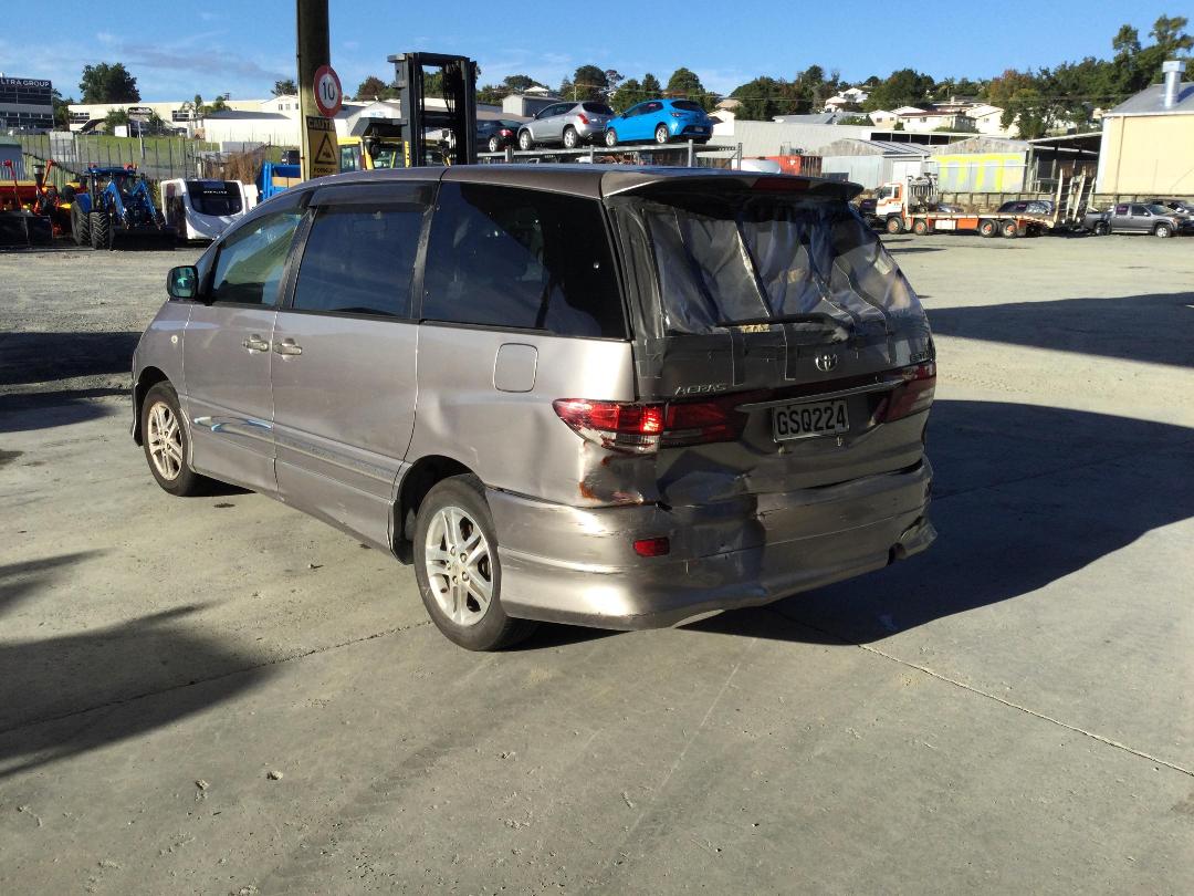Photo '7' of Toyota Estima