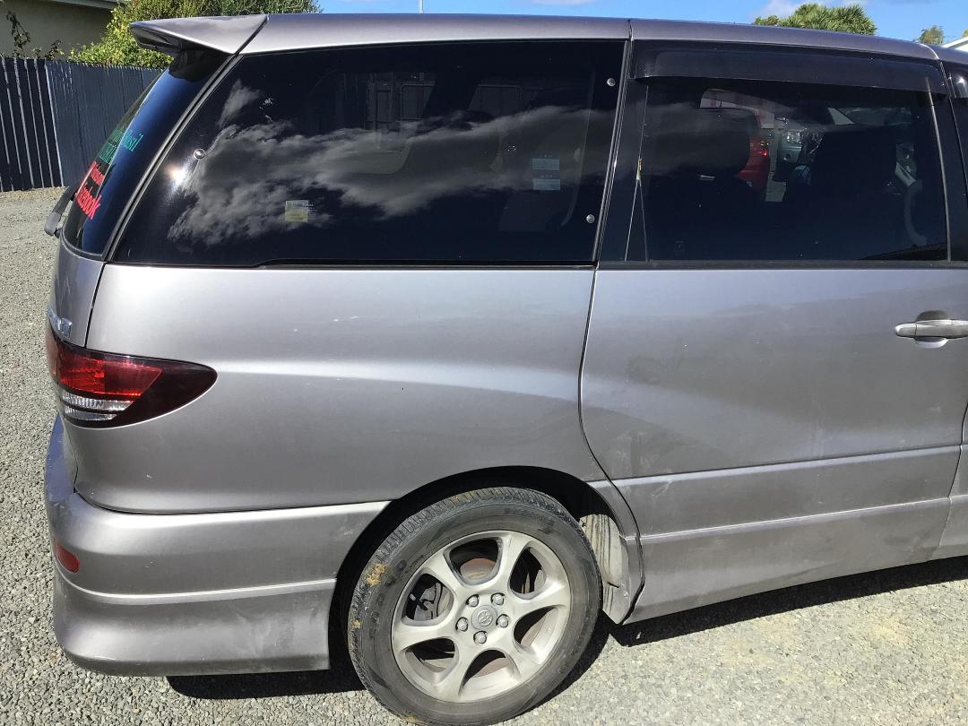 Photo '3' of Toyota Estima