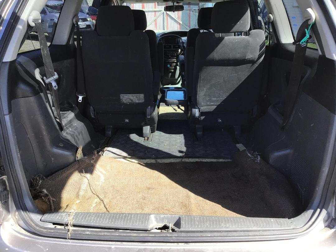 Photo '9' of Toyota Estima