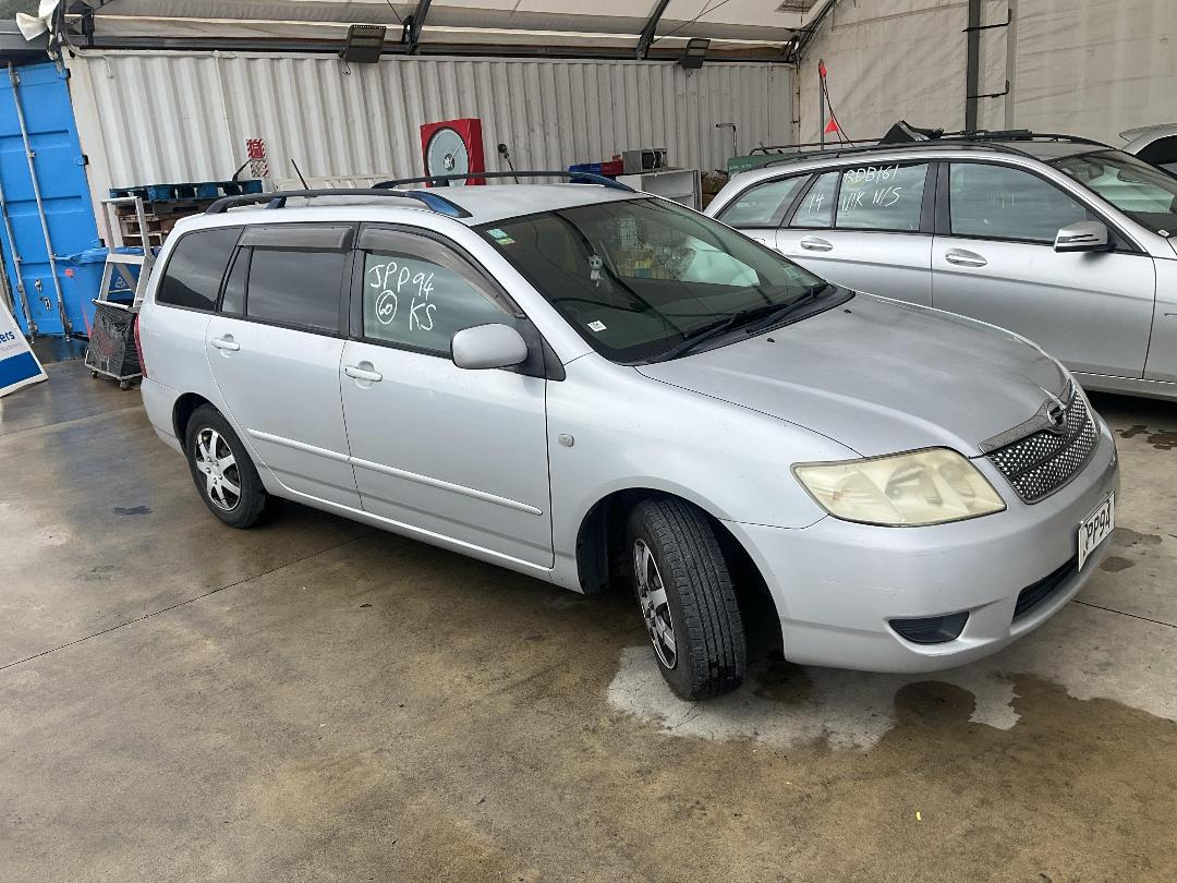 Photo '6' of Toyota Fielder X G-Edition Photo '6' of Toyota Fielder X G-Edition