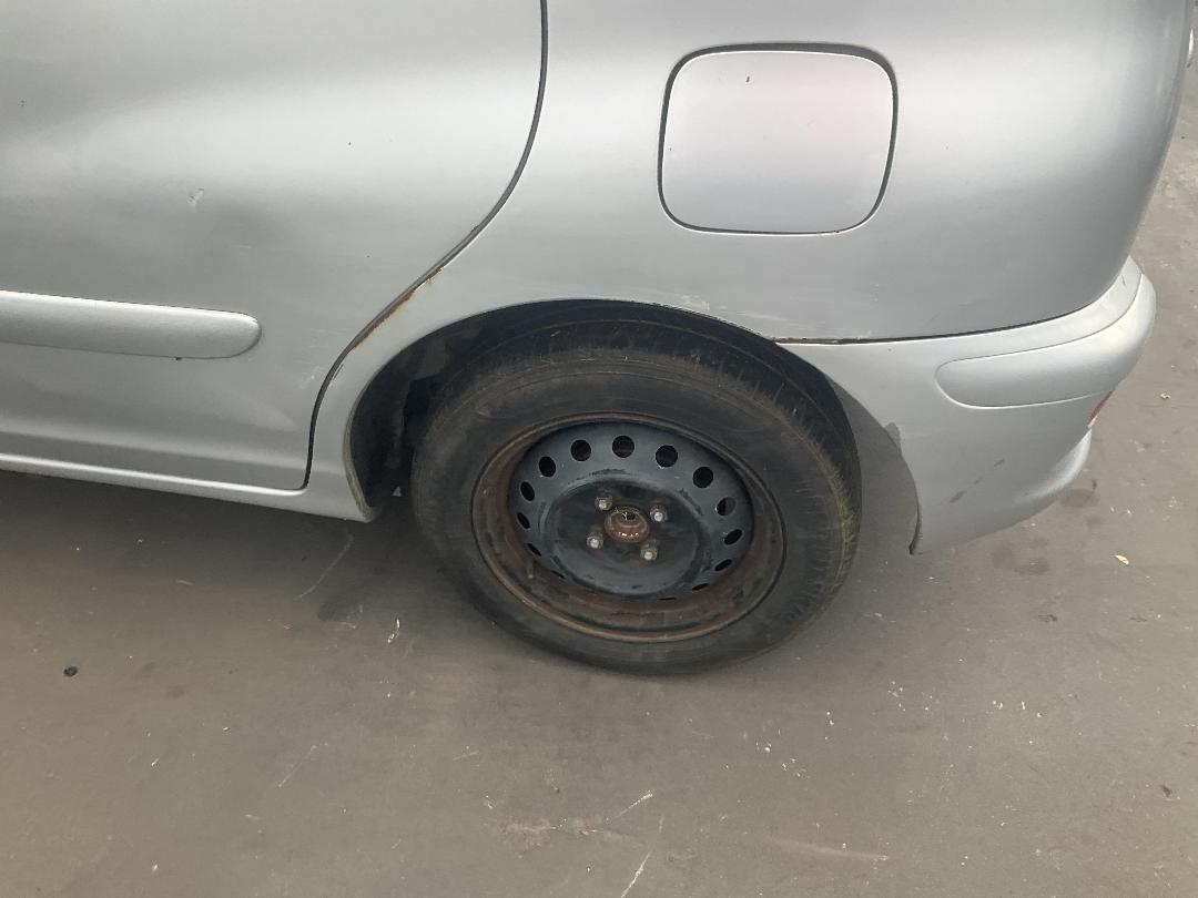 Photo '11' of Toyota Funcargo