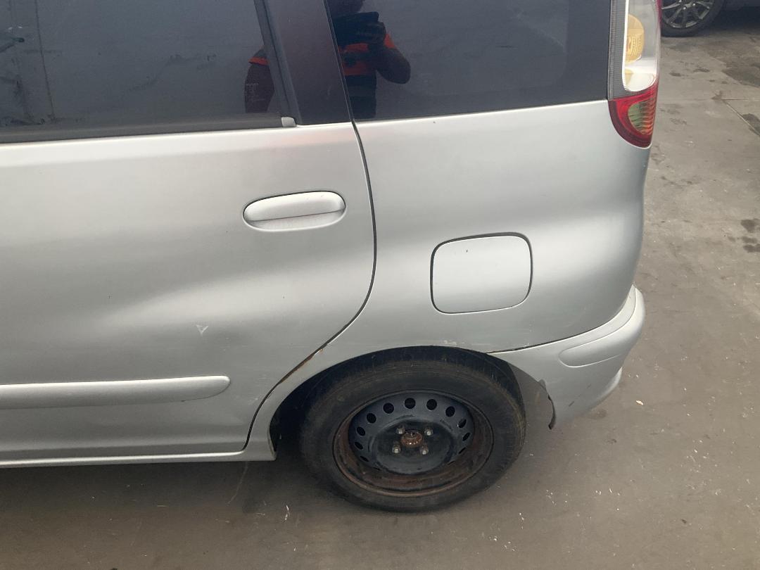 Photo '12' of Toyota Funcargo