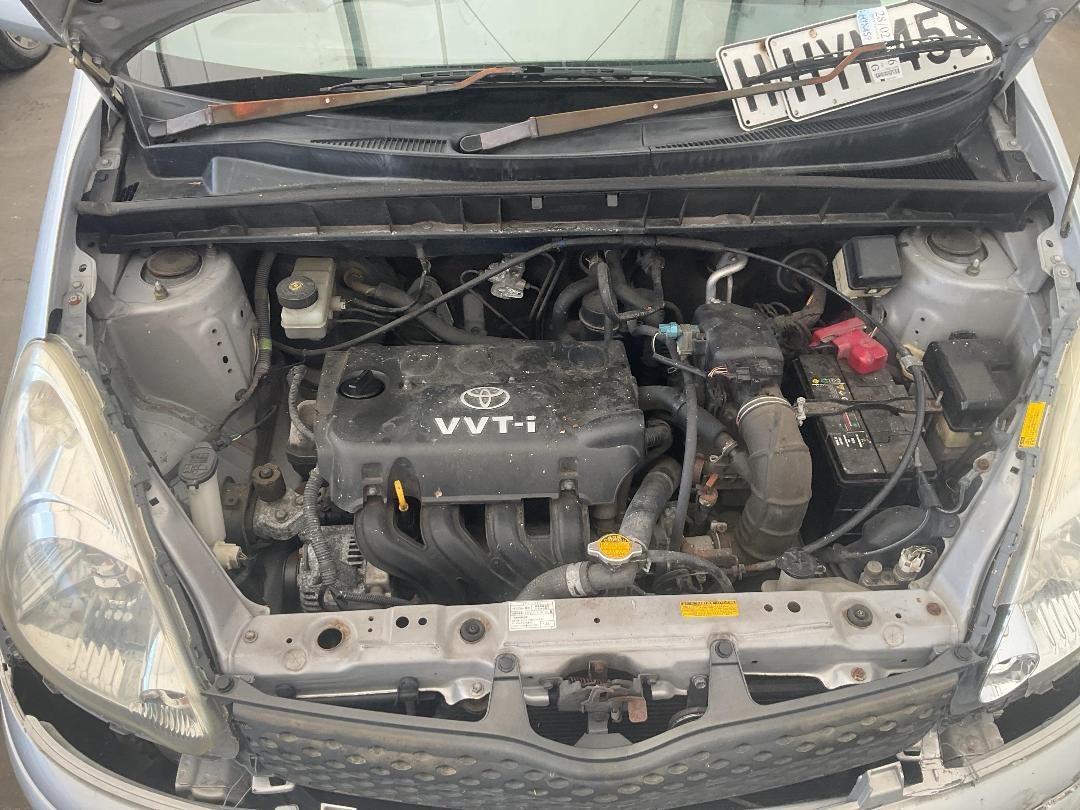 Photo '17' of Toyota Funcargo