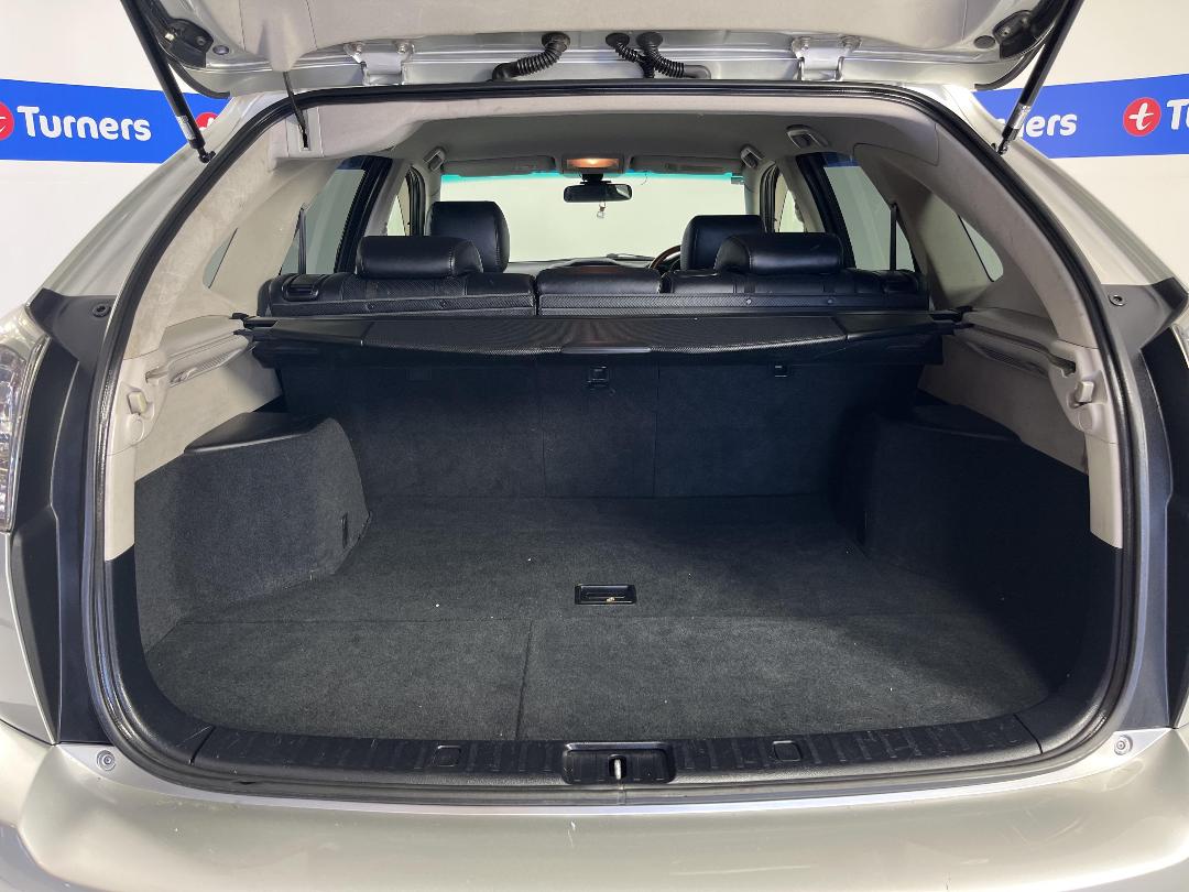 Photo '14' of Toyota Harrier Photo '14' of Toyota Harrier