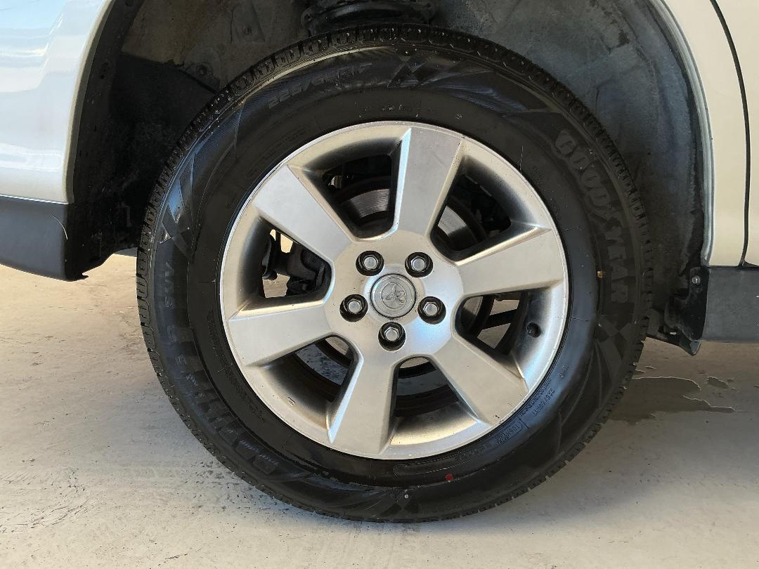 Photo '10' of Toyota Harrier