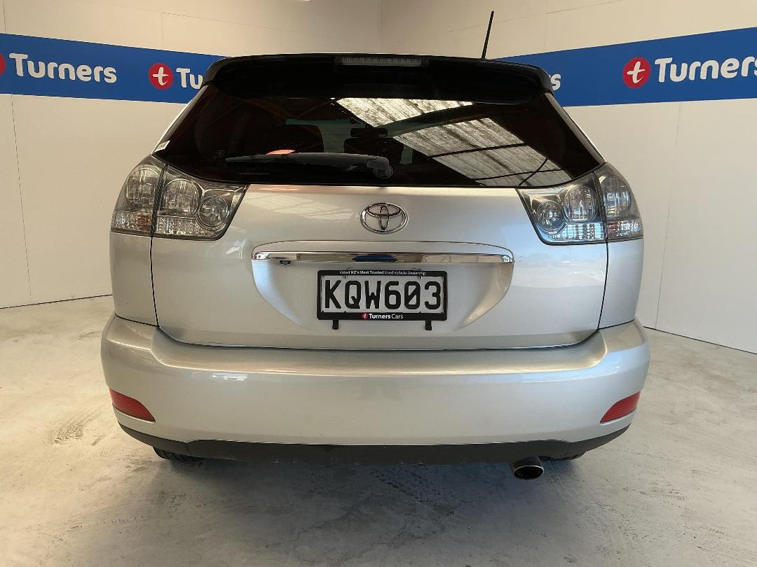 Photo '5' of Toyota Harrier