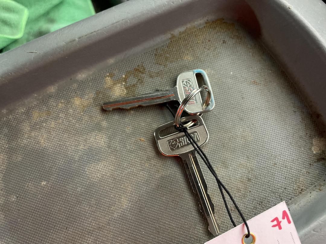 Used Toyota Hiace Minibus 2004 North Shore at Turners Cars